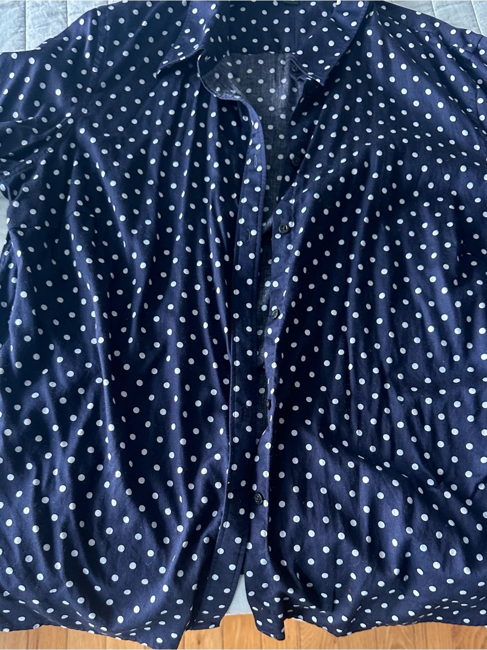 Lauren Ralph Lauren Navy and White Polka Dot Button-Down Shirt - Unisex